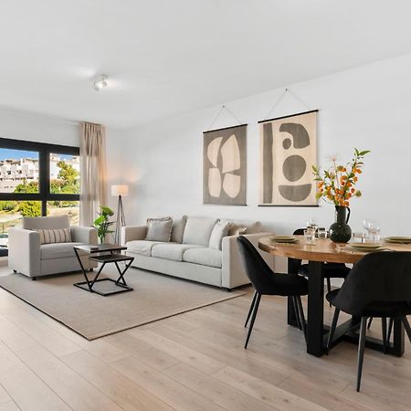 Beautiful 2-Bedroom Apartment Near Center And Beach Estepona Zewnętrze zdjęcie