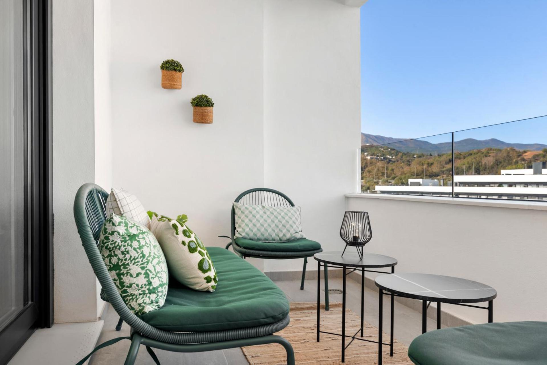 Beautiful 2-Bedroom Apartment Near Center And Beach Estepona Zewnętrze zdjęcie