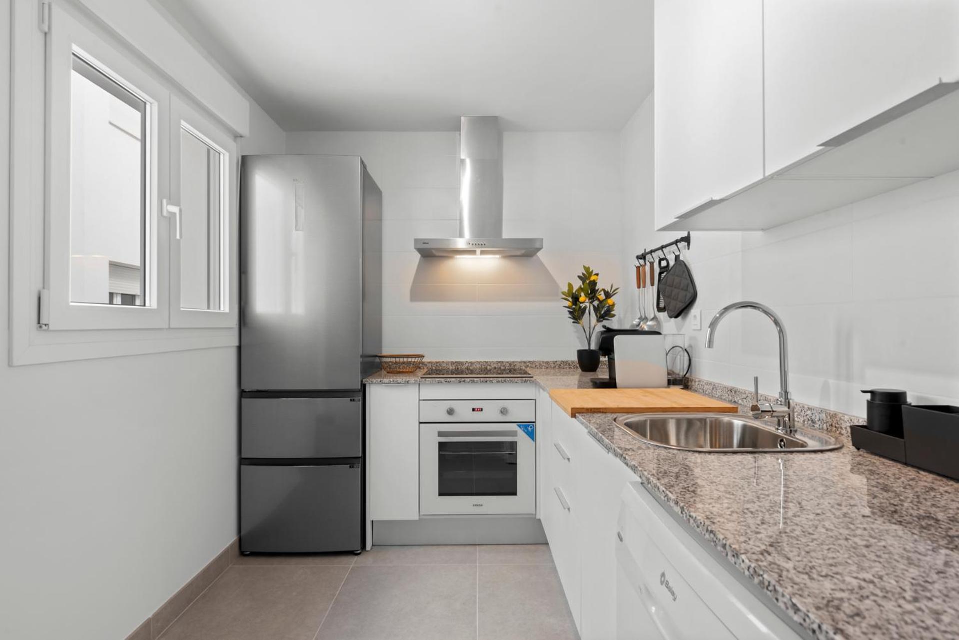 Beautiful 2-Bedroom Apartment Near Center And Beach Estepona Zewnętrze zdjęcie