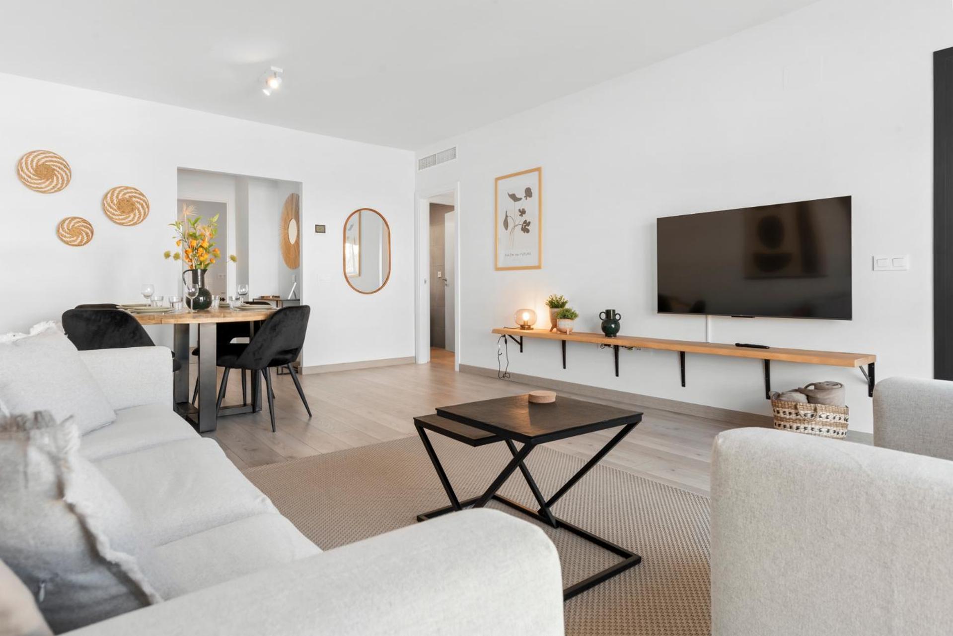 Beautiful 2-Bedroom Apartment Near Center And Beach Estepona Zewnętrze zdjęcie
