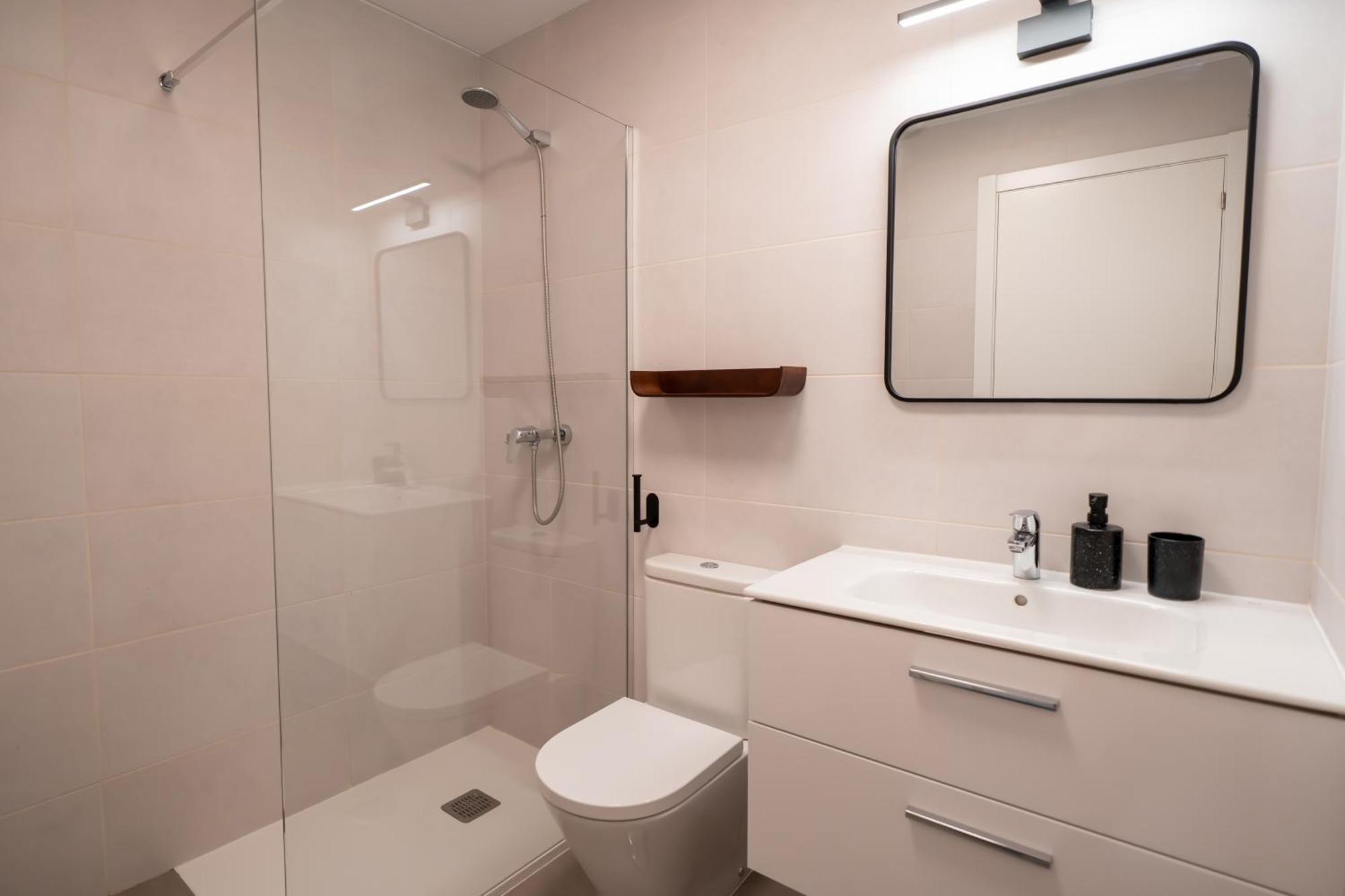 Beautiful 2-Bedroom Apartment Near Center And Beach Estepona Zewnętrze zdjęcie