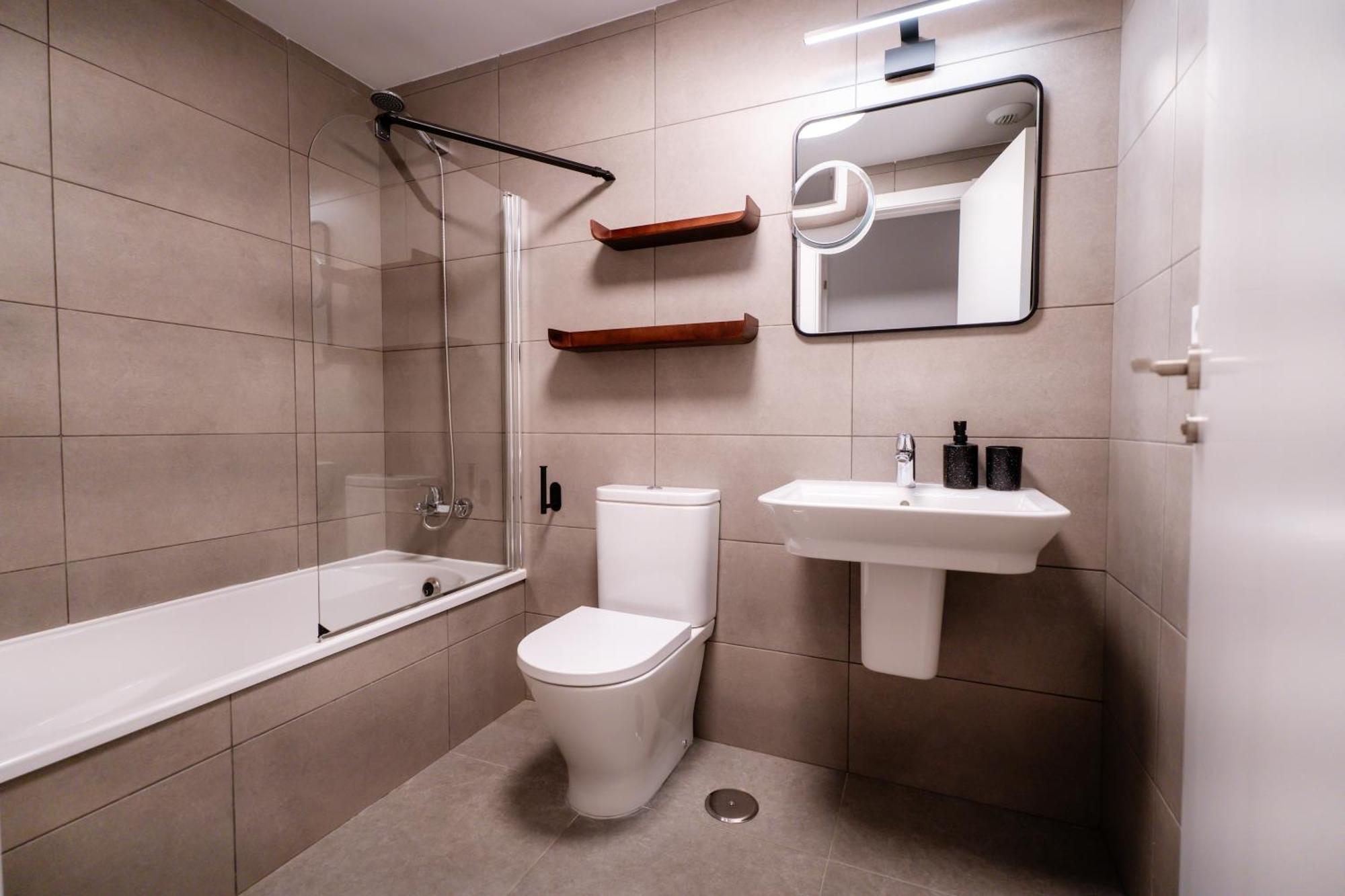 Beautiful 2-Bedroom Apartment Near Center And Beach Estepona Zewnętrze zdjęcie